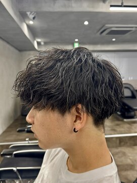 ニコ トウキョウ ロジック(nico TOKYO Logic) 刈り上げマッシュツイストスパイラルパーマ