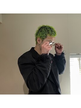 オーパスバイアンブルリュクス 池袋(Opus by ambleluxe) メンズカット/ハイトーン/ライムグリーン