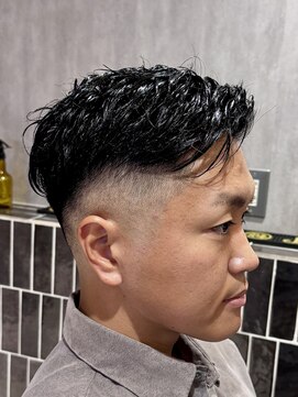 【船橋】メンズ/バーバー/理容室/フェード/眉毛