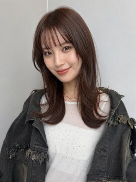 トリッカ シブヤ(TRICCA SHIBUYA) くびれミディアム/くびれレイヤー/ゆるふわ巻き/ウェーブ