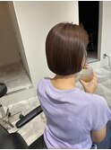 秋色ブラウンの艶ミニボブ