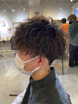 エルオム(EL.HOMME) ツイストスパイラルパーマ