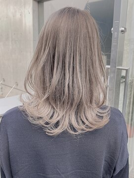 サイ(sai) スノーグレーラテ