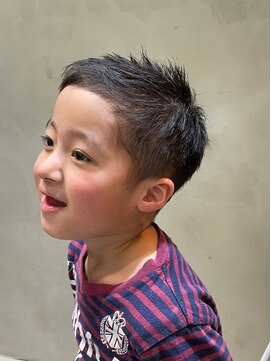 リンダイーロ(Linda Hiro) 【札幌円山　キッズカット】