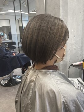 エイト 池袋店(EIGHT ikebukuro) ハイトーンショート