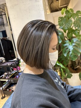 アヤメ 巣鴨店(ayame) (ayame巣鴨)シャドウルーツ_ブリーチ_シルバー_tokio_巣鴨1