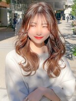 ボタン シブヤ(VOTAN SHIBUYA)&nbsp;10代20代小顔前髪外ハネくびれレイヤーロング　小山