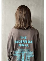 シロ(shiro.)&nbsp;【馴染むハイライト】stylistヒロム