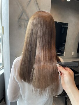 バックス(BUCKS) フォギーベージュ