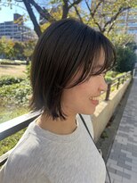 モクレン(mokuren.)&nbsp;外はねボブ×オリーブカラー