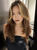 ヨロ 渋谷(YOLO) 韓国ヘアーハッシュカットレイヤーカットハイライトカラー