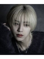 シン(syn)&nbsp;ホワイトブロンド×シースルーマッシュ