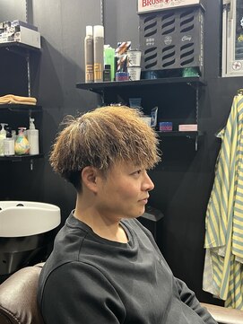 ファヴォ(FAVO) メッシュ×ツイストパーマ