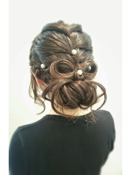 ヘア デザイン ルナ(Hair Design Luna) 【Luna】♪リボンにアレンジ♪可愛さアップ♪