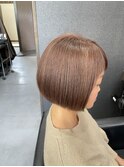 シンプルなショートボブ