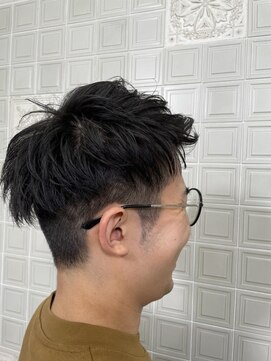 ルシエ(LUCIE) 刈り上げショート