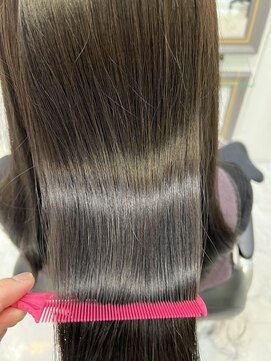 エスカーラ 表参道(THE ESCALA) @m_ayu/地毛風カラー/黒髪/艶髪/タビラマユミ