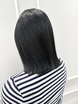 (銀座) ブルーブラック　切りっぱなしボブ