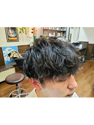 お手入れが簡単だから、忙しい朝でもカッコよくまとまる★ファッションに合わせてキマるヘアをご提案♪