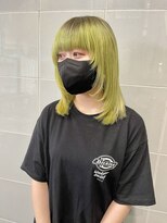 ロマーリ(LOMARLIE)&nbsp;20代30代ミディアムレイヤーウルフカットデザインカラー