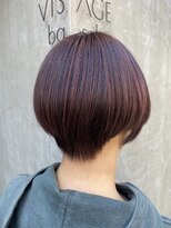 ヴィサージュバスク(VISAGE ba.s.k)&nbsp;ピンクレッド×ショートでつくる華やか美人ヘ