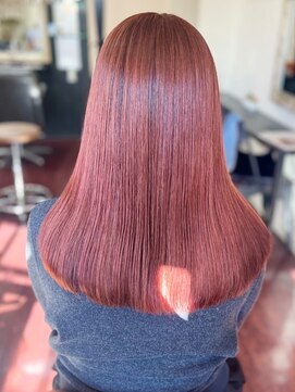 ローレン(LOREM) ロングヘア×艶レッド12.27小顔