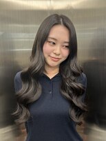 コエル(KOER)&nbsp;暗髪×エクステで艶髪ロングに