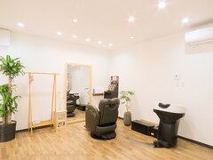 うたり  Hair,Relaxation and More...【ウタリ　ヘアーリラクゼーションアンドモア】