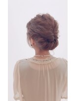 アムールマヤ 結婚式およばれヘアセット