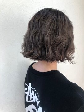 アルピナ 菅谷店(alpina) ウェーブボブ