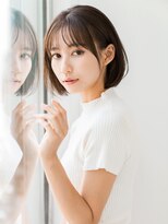 リリーオブザベイス(Lily of the Vase) 前髪薄めのナチュラルショートボブ