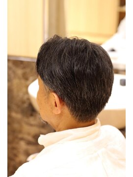 ヘアーモードキクチ 日本橋三越前店 イケオジツーブロ