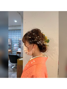 ルイラパレ(Louis La Pale) 卒業式ヘアセット・袴着付け