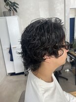 エモ(emo)&nbsp;無造作なくしゃっとラフパーマ