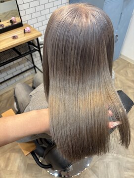 リアンドコー(Re&co) mai/ミルクティー/グレージュ/ハイトーンカラー