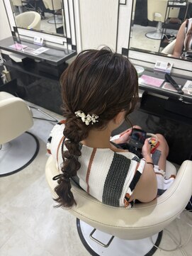 ベルグロー(BELLEGROW) 編み下ろしヘア/お呼ばれヘアセット/アップヘア