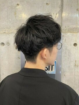 ワークス 下北沢(WORKS) クセ毛風マイルドスパイラルパーマツーブロックマッシュショート