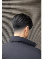 クリュウゲート 吉祥寺店(KURYU GATE) 清潔感と今っぽさを両立したナチュラルなメンズ刈り上げスタイル