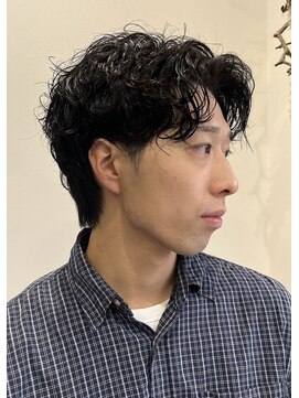 ネクストフォーヘアー(NEXT for hair) センターパート 短髪 シャドウパーマ