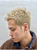 ハイトーン×パーマで男らしく