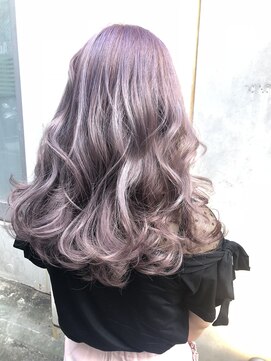 リゼル ユア 渋谷(RISEL YUA) ペールパープルベージュのガーリーヘア