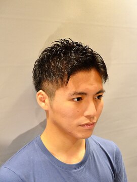 ヒロギンザ 六本木店(HIRO GINZA) ツイストパーマ七三グラデーション【ヒロ銀座】六本木/理容室