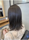 切りっぱなしミディアムボブ