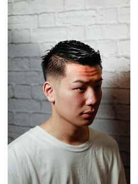 グレイスフルバーバー 新宿野村ビル店 スキンフェード×タンタンヘアー