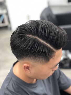 エイト 恵比寿店(EIGHT ebisu) tomi-139 メンズラインフェード!