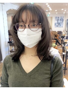 ノラキチジョウジ(NORA KICHIJOJI) #レイヤー#ワイドバング#ピスタチオグレージュ