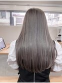 ハイトーングレージュ