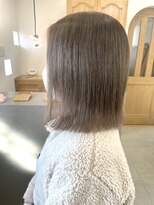 マール(MAAR)&nbsp;切りっぱなしbob / sheer gray
