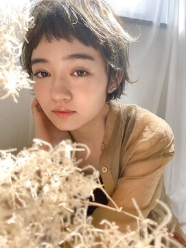 ディッセンバー 神宮前(December) 小顔マッシュショートグレージュカラーパーマ20代渋谷原宿神宮前