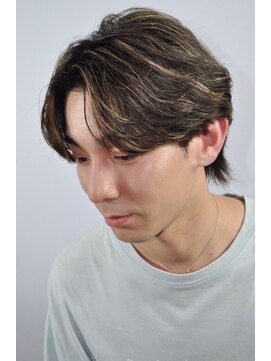 プレミアムバーバー 目黒店(PREMIUM BARBER produce by HIRO GINZA) ハイライトセンターパートウルフ